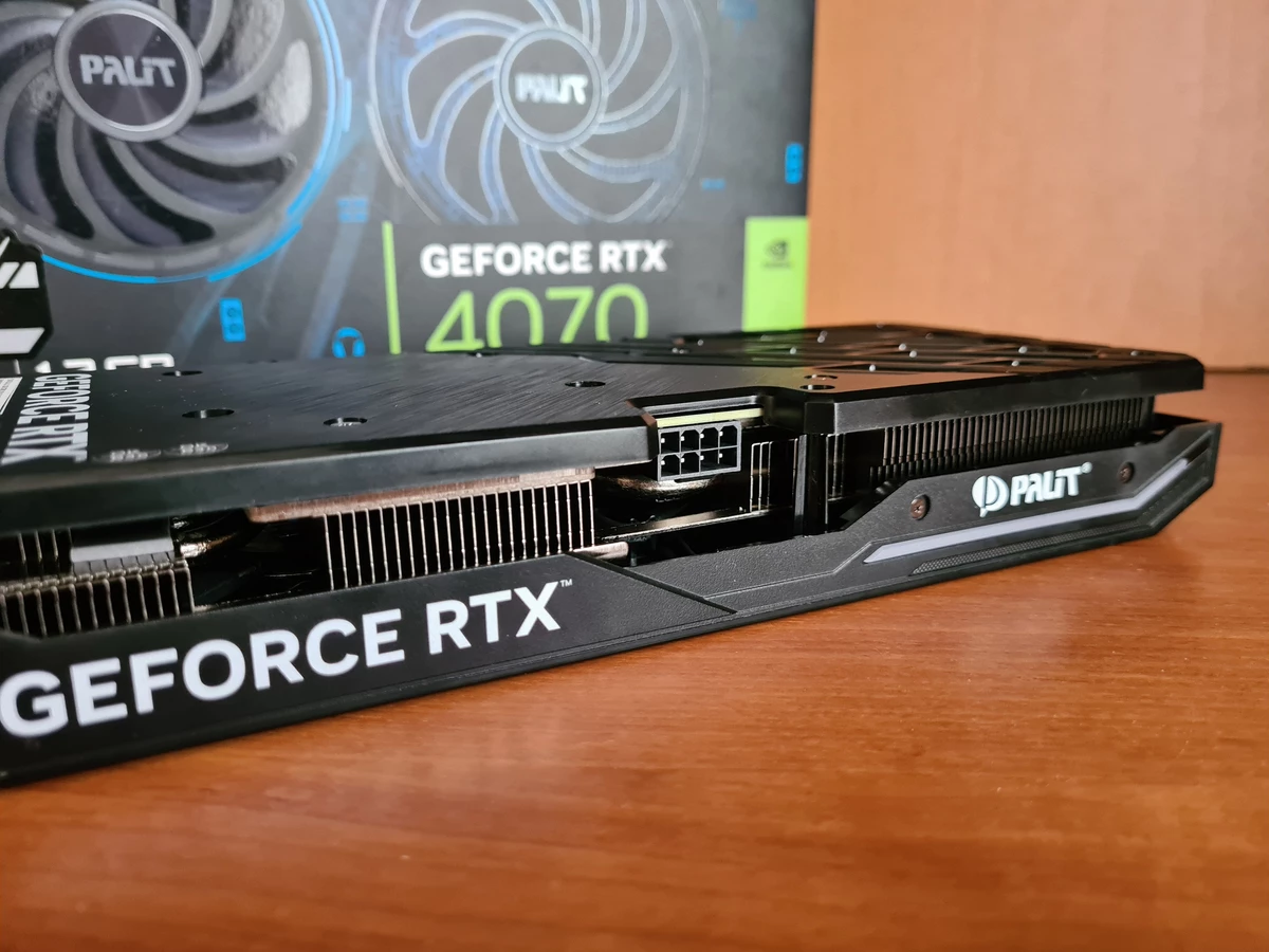 Обзор Palit RTX 4070 Dual OC — компактные видеокарты начинаются здесь