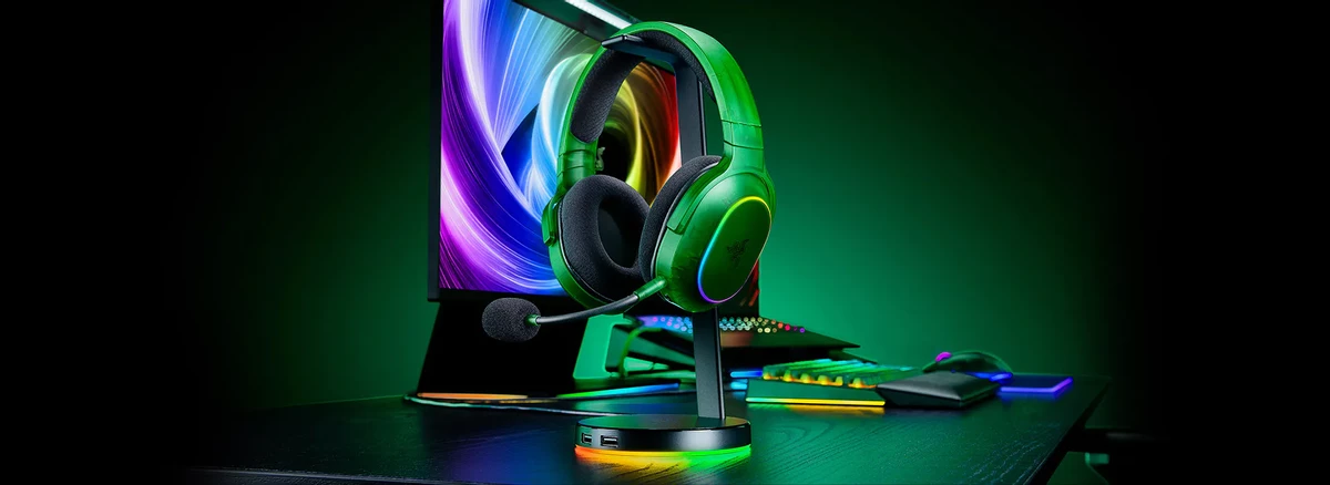 Razer представила стильную прозрачную коллекцию Phantom Collection — клавиатуры, мыши, гарнитуры и коврики с яркой подсветкой Razer представила стильную прозрачную коллекцию Phantom Collection — клавиатуры, мыши, гарнитуры и коврики с яркой подсветкой