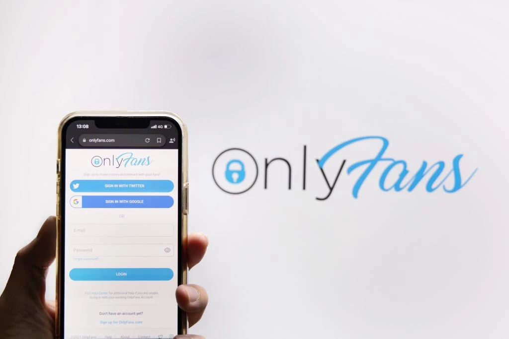 (Обновлено) Порносайт OnlyFans вновь закрылся для россиян (Обновлено) Порносайт OnlyFans вновь закрылся для россиян