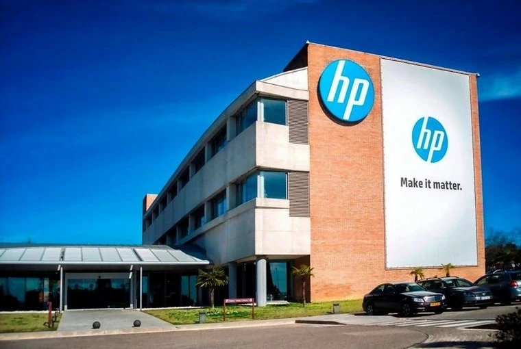 Стали известны финансовые потери HP после ухода из России Стали известны финансовые потери HP после ухода из России