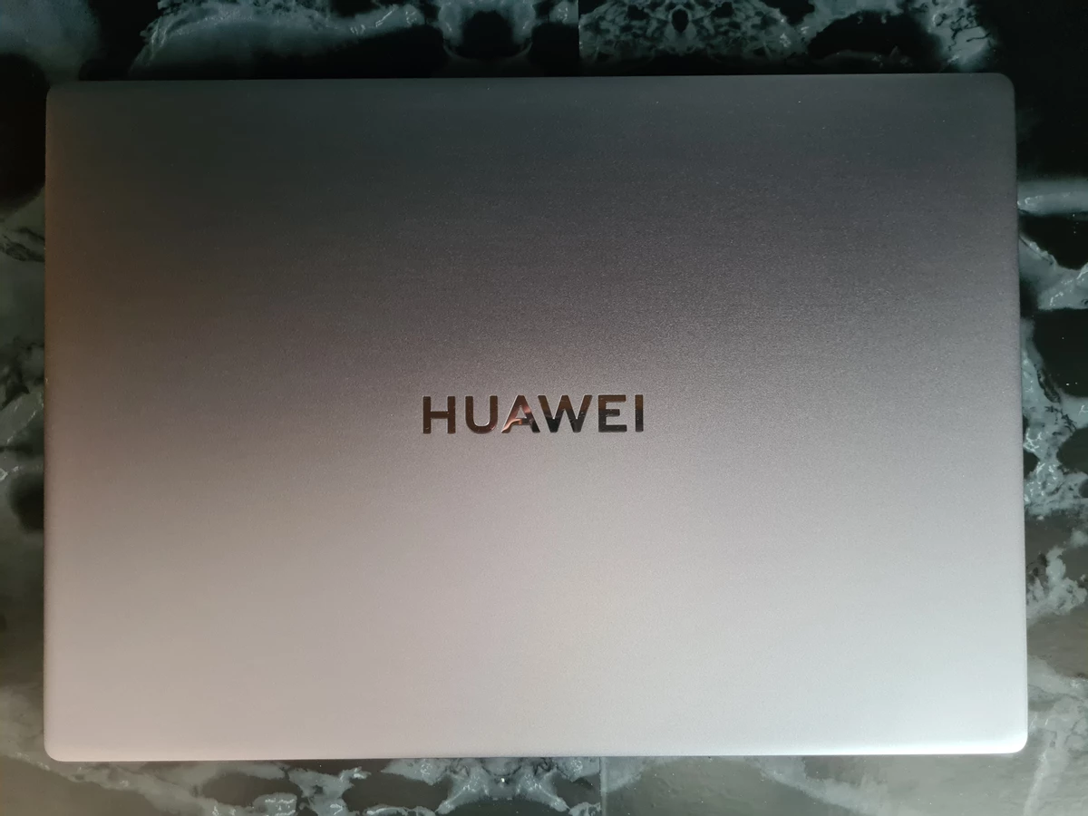 Обзор HUAWEI MateBook D16 с i9-13900H внутри