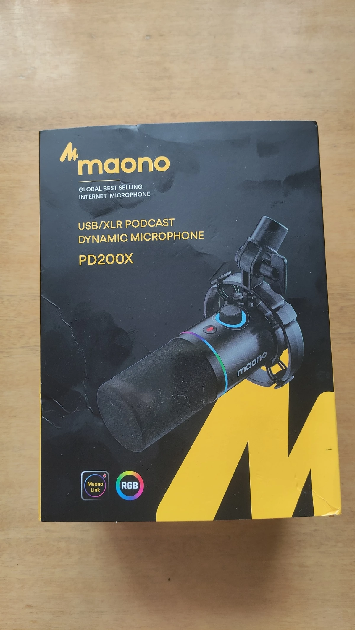 Maono PD200X — прекрасный микрофон для командных игр и стримов