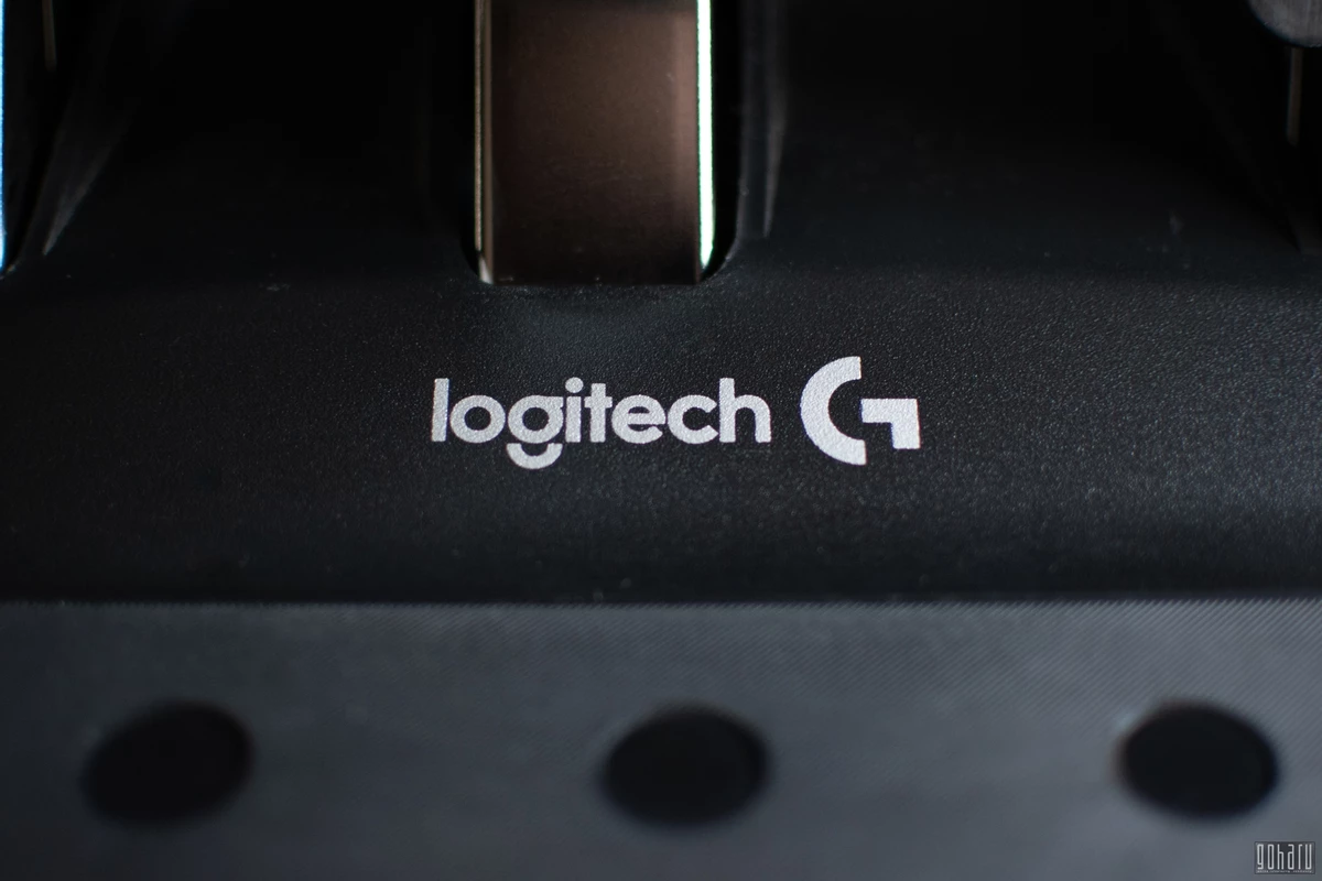 Обзор игрового руля Logitech G923 - лучший бюджетный руль