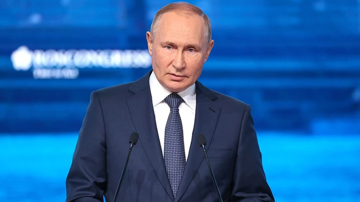 Не знаем, кто стоит за грядущим киберспортивным турниром России, но пиарит ивент лично Путин Не знаем, кто стоит за грядущим киберспортивным турниром России, но пиарит ивент лично Путин