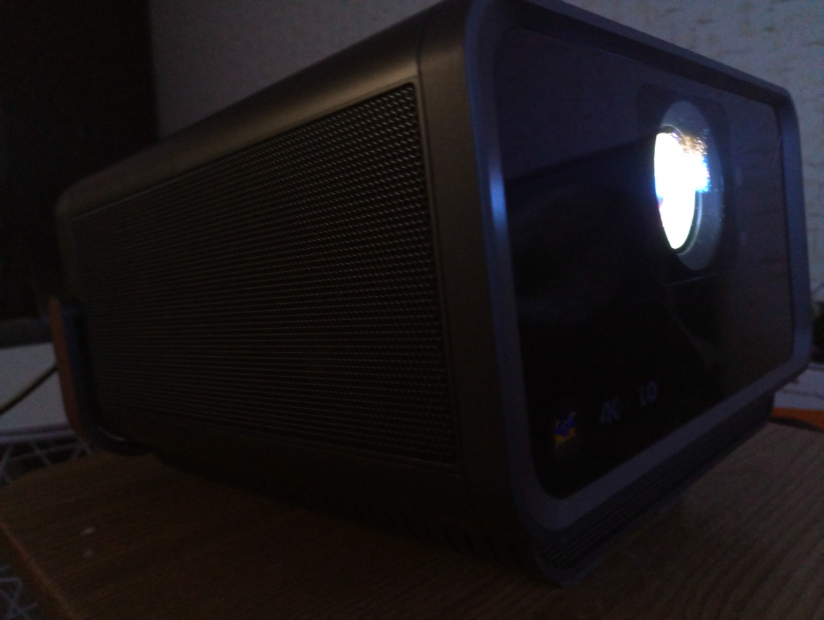 Viewsonic X10-4K - универсальный 4K проектор по доступной цене