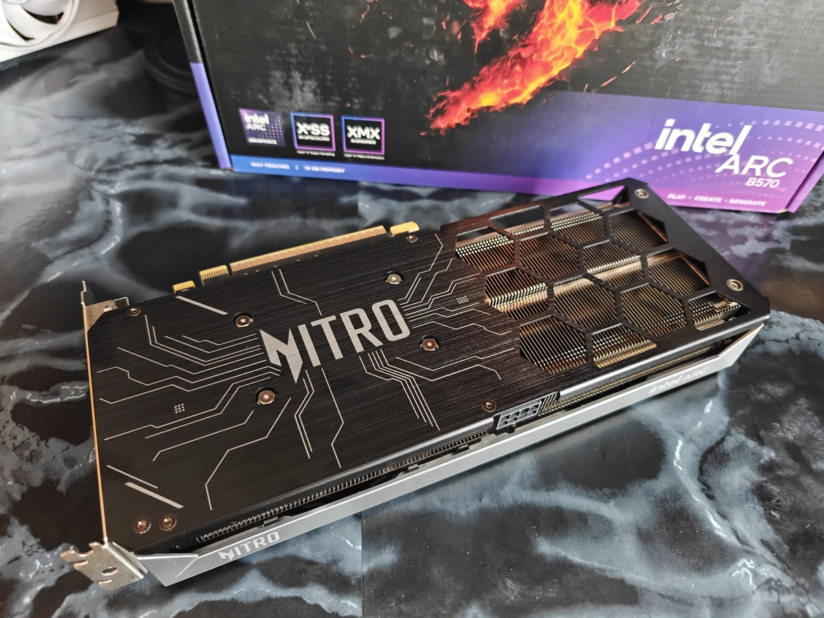 Nitro ARC B570 от Acer — тихая и холодная альтернатива RTX 4060 с 10 ГБ памяти Nitro ARC B570 от Acer — тихая и холодная альтернатива RTX 4060 с 10 ГБ памяти