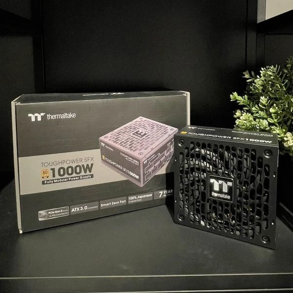 Toughpower SFX — серия компактных блоков питания от Thermaltake