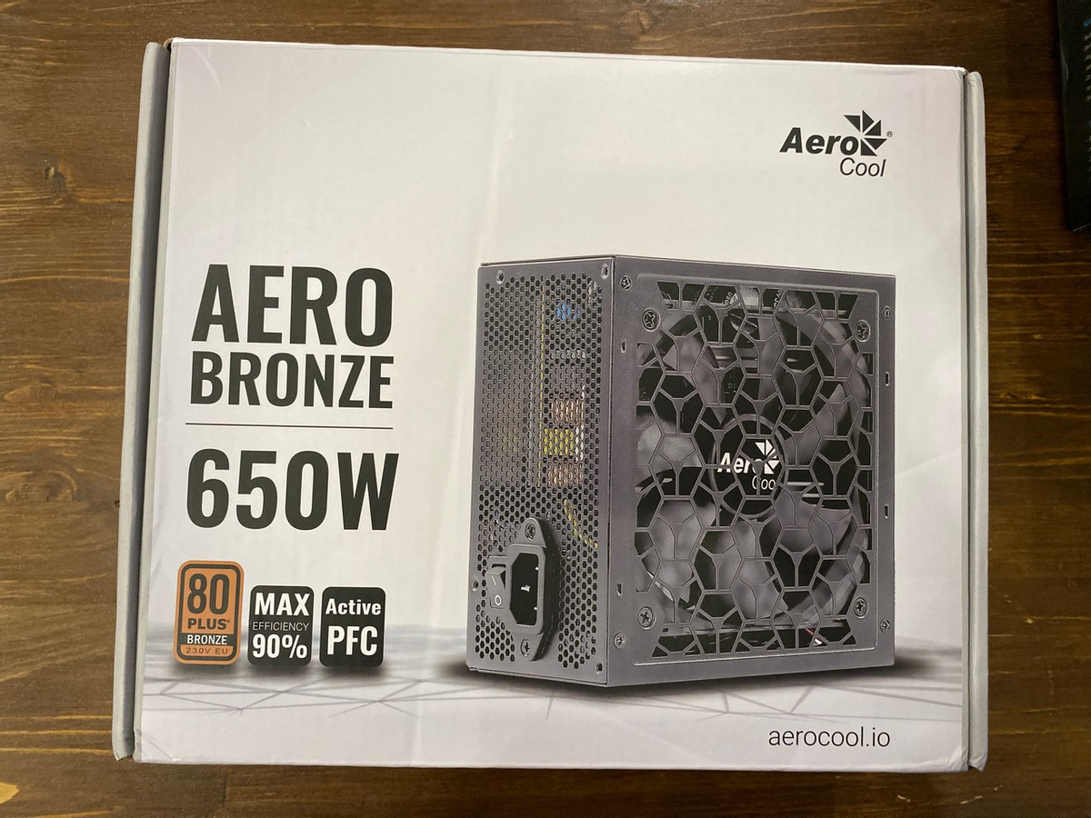 [Обзор] Система жидкостного охлаждения Aerocool P7-L240 и блок питания AeroCool Aero Bronze 650W