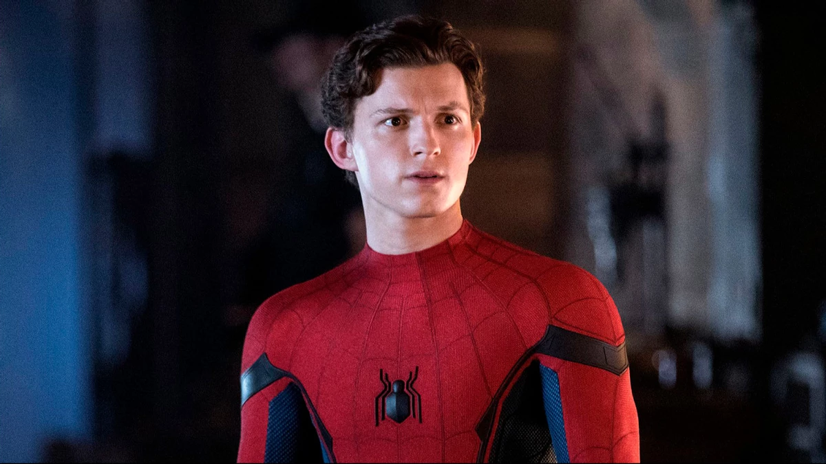 The reporter got into Tom Holland's pocket: The actor who played Spider-Man gained so much that Robert Downey Jr. would cry with envy The reporter got into Tom Holland's pocket: The actor who played Spider-Man gained so much that Robert Downey Jr. would cry with envy