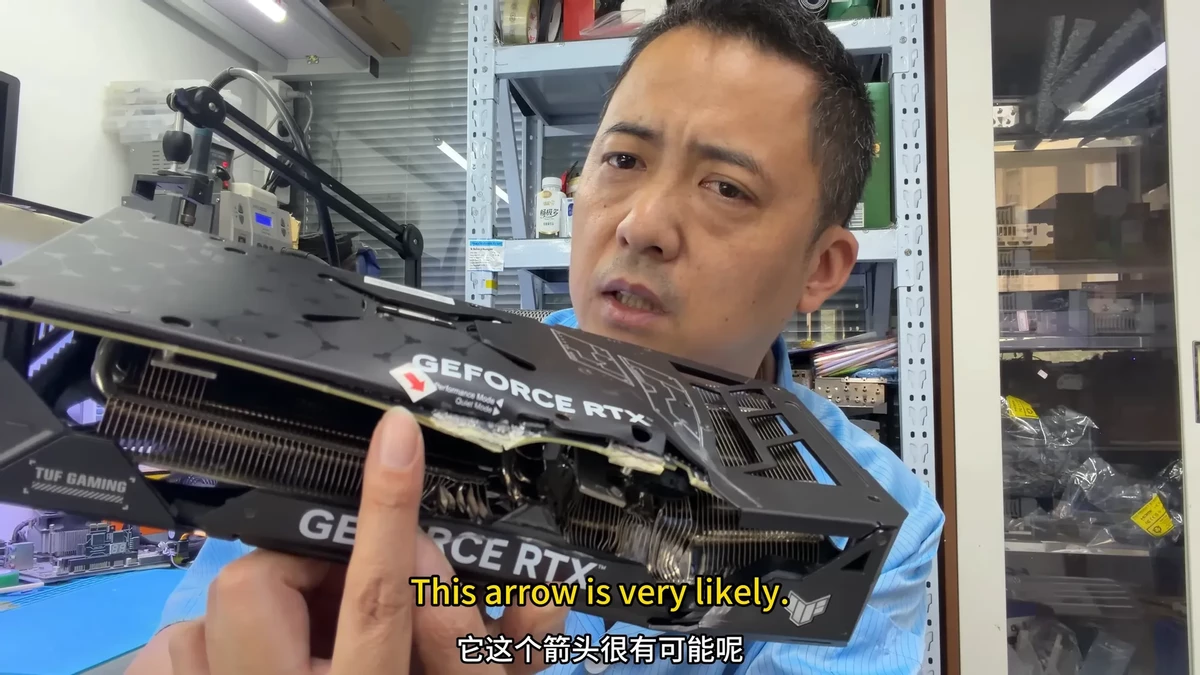 RTX 4070 SUPER смогла пережить истерику девушки с молотком RTX 4070 SUPER смогла пережить истерику девушки с молотком