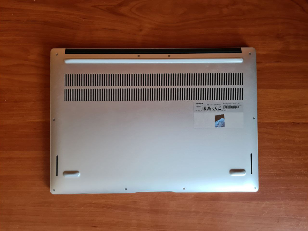 Обзор HONOR MagicBook X16 Pro —  металлический корпус, i5-13500H и целый рабочий день от аккумулятора