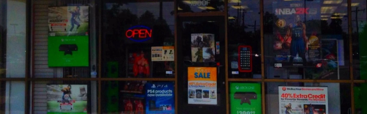 Сотрудники GameStop получили новые инструкции по работе с клиентами: карты принимать, обернув руку пакетом Сотрудники GameStop получили новые инструкции по работе с клиентами: карты принимать, обернув руку пакетом
