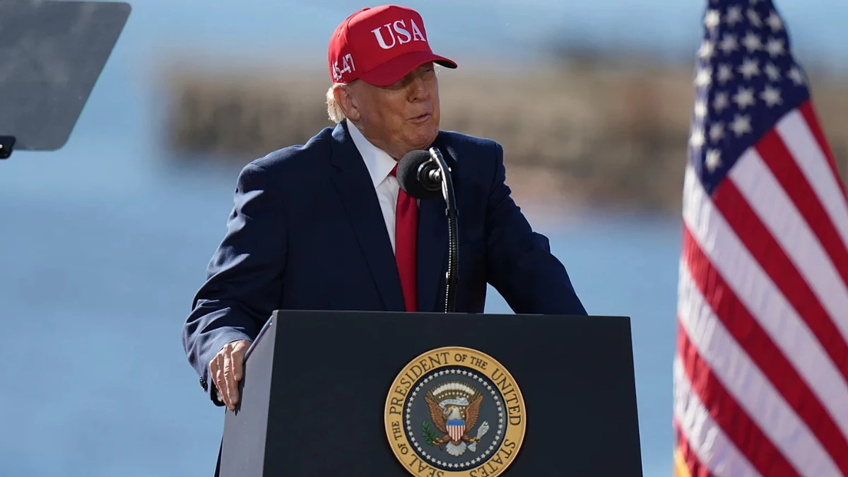 Трамп нашел себе новых врагов: все, кто отказывается от тупого слова сверхинтеллект Трамп нашел себе новых врагов: все, кто отказывается от тупого слова сверхинтеллект