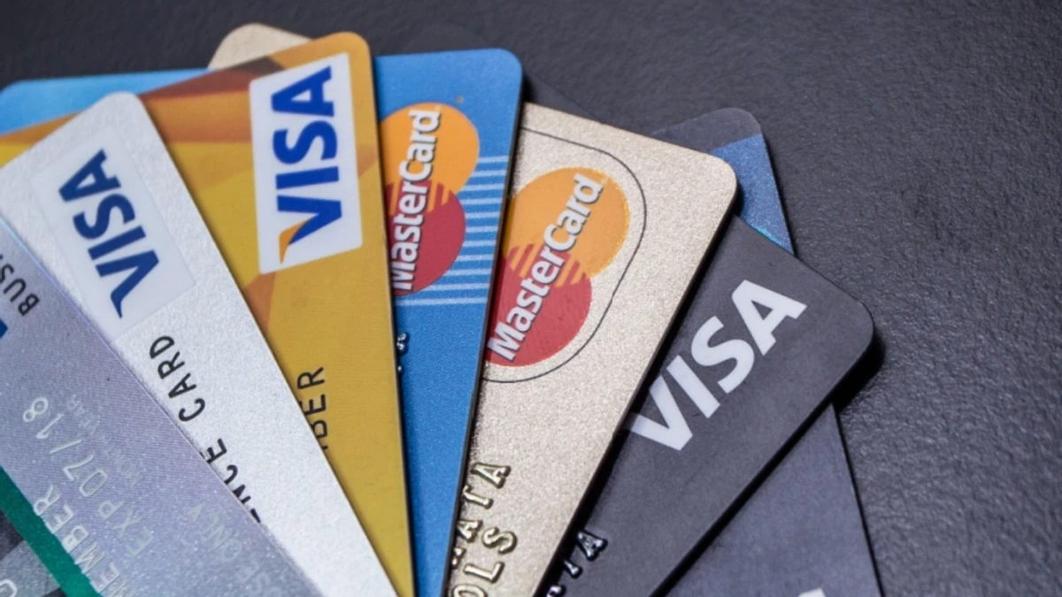 Скоро карты Visa и Mastercard в России прекратят обслуживаться — Центробанк хочет отказаться от них в феврале 2026 года Скоро карты Visa и Mastercard в России прекратят обслуживаться — Центробанк хочет отказаться от них в феврале 2026 года
