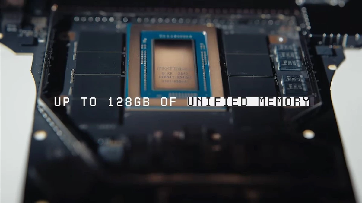 Surface Laptop Ultra на NVIDIA RTX Spark: предзаказ открыт, цена от $2599 (около 222 тысяч рублей) Surface Laptop Ultra на NVIDIA RTX Spark: предзаказ открыт, цена от $2599 (около 222 тысяч рублей)