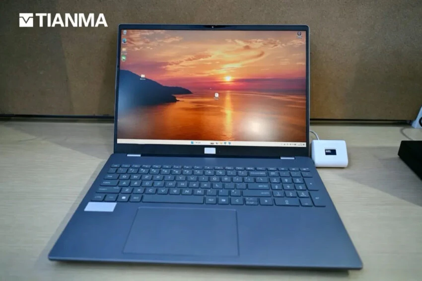 Китайский производитель уже готовит дисплеи для ноутбуков на Intel Razor Lake Китайский производитель уже готовит дисплеи для ноутбуков на Intel Razor Lake