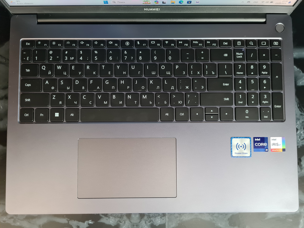 Обзор HUAWEI MateBook D16 с i9-13900H внутри