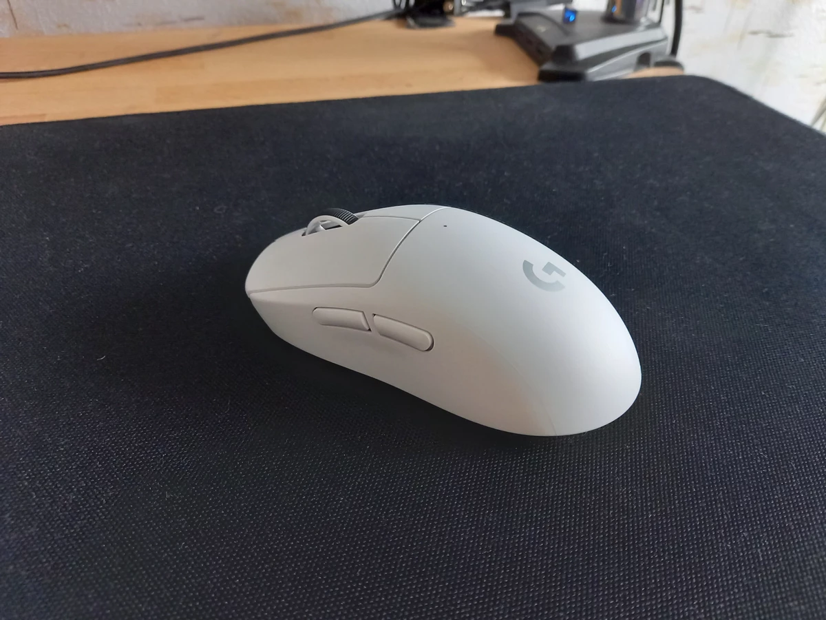 Игровая мышь logitech superlight