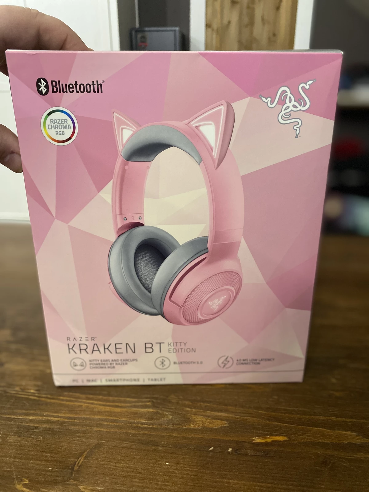 Гарнитура Razer Kraken BT Kitty Edition — для милых дам