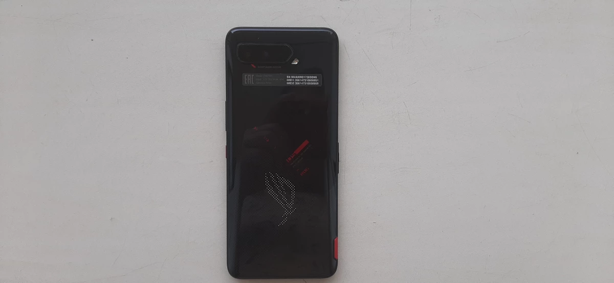 Обзор ASUS ROG Phone 5 — топовый игровой смартфон для топовых мобильных игр