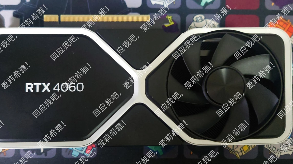 NVIDIA RTX 4060 Founders Edition на фото