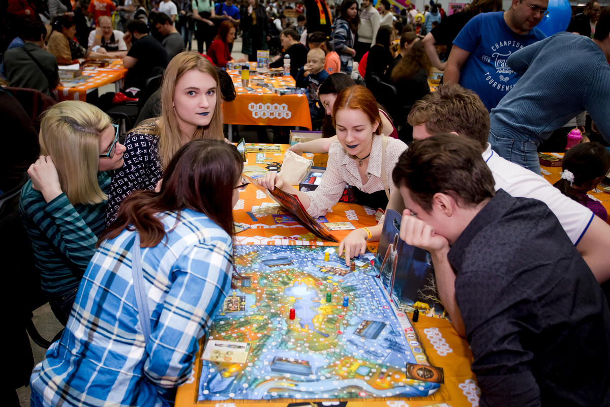 Hobby Games и “Мосигра” отметят Международный день настольных игр бесплатными игротеками