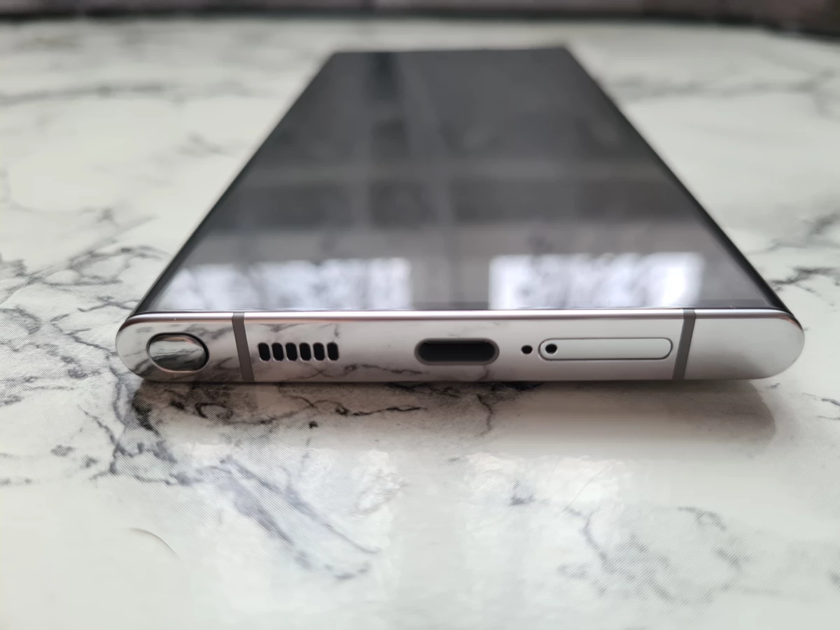 Обзор Samsung Galaxy S22 Ultra Обзор Samsung Galaxy S22 Ultra