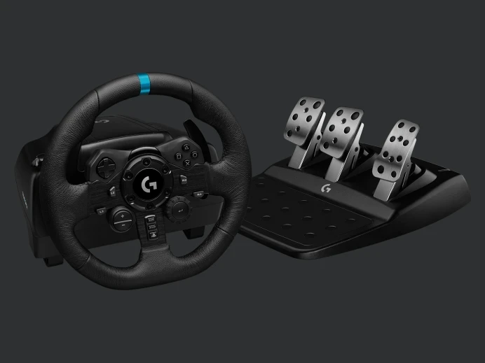 Компания Logitech представила новый руль и педали Logitech G923