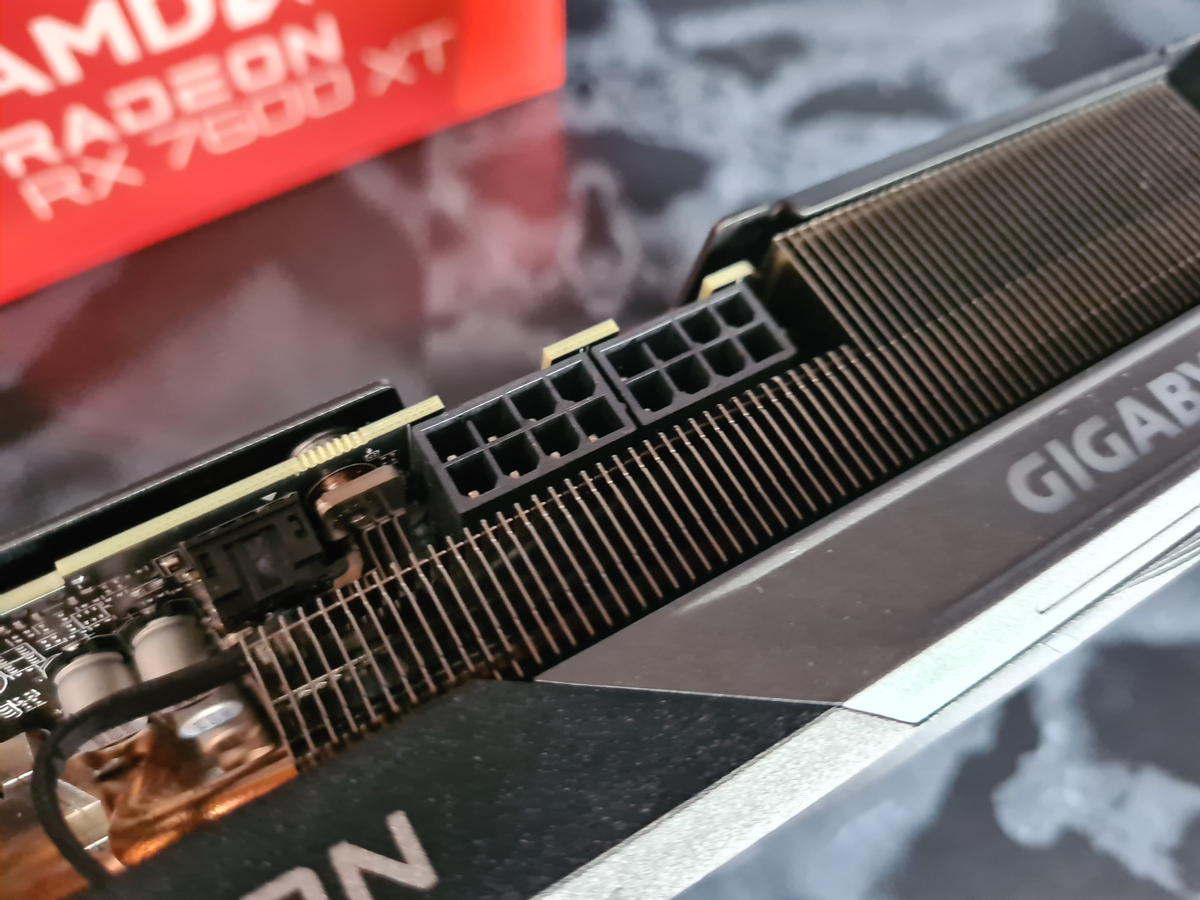 Обзор Gigabyte Radeon RX 7600 XT Gaming OC