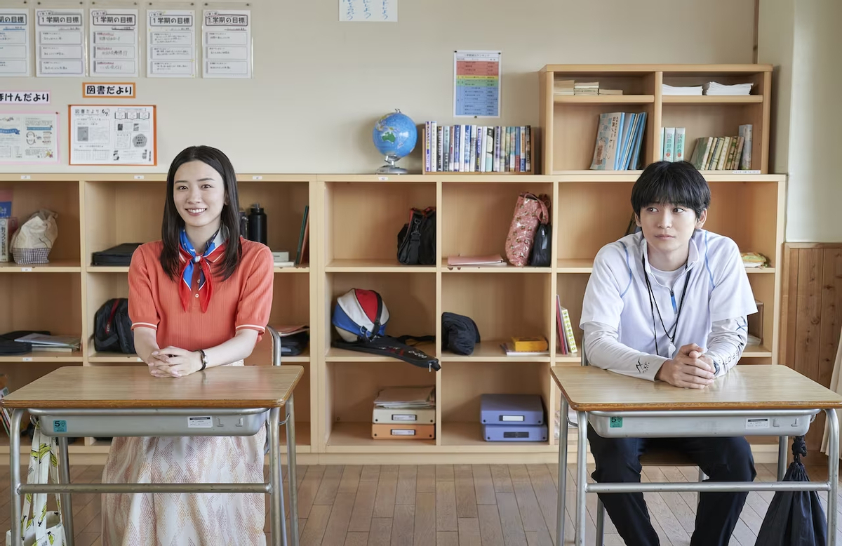 У игрового сериала «Озорная Такаги» будет продолжение — фильм про учительницу Такаги и физрука Нишикату