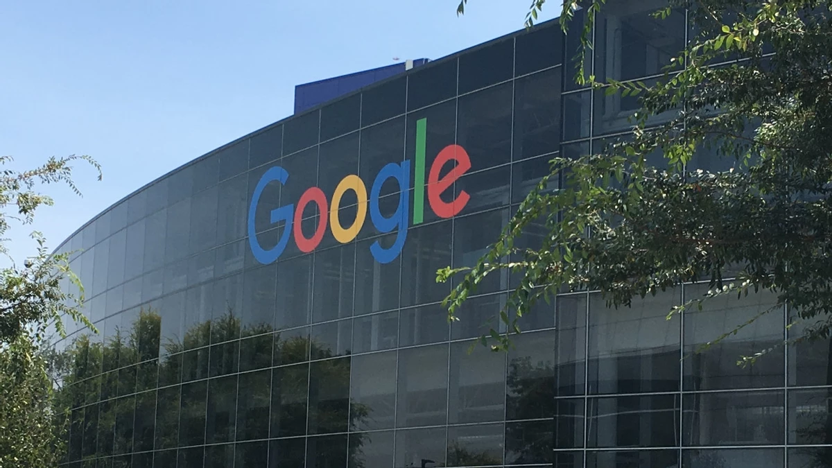 Google may ban installation of Russian apps on Android smartphones Google may ban installation of Russian apps on Android smartphones