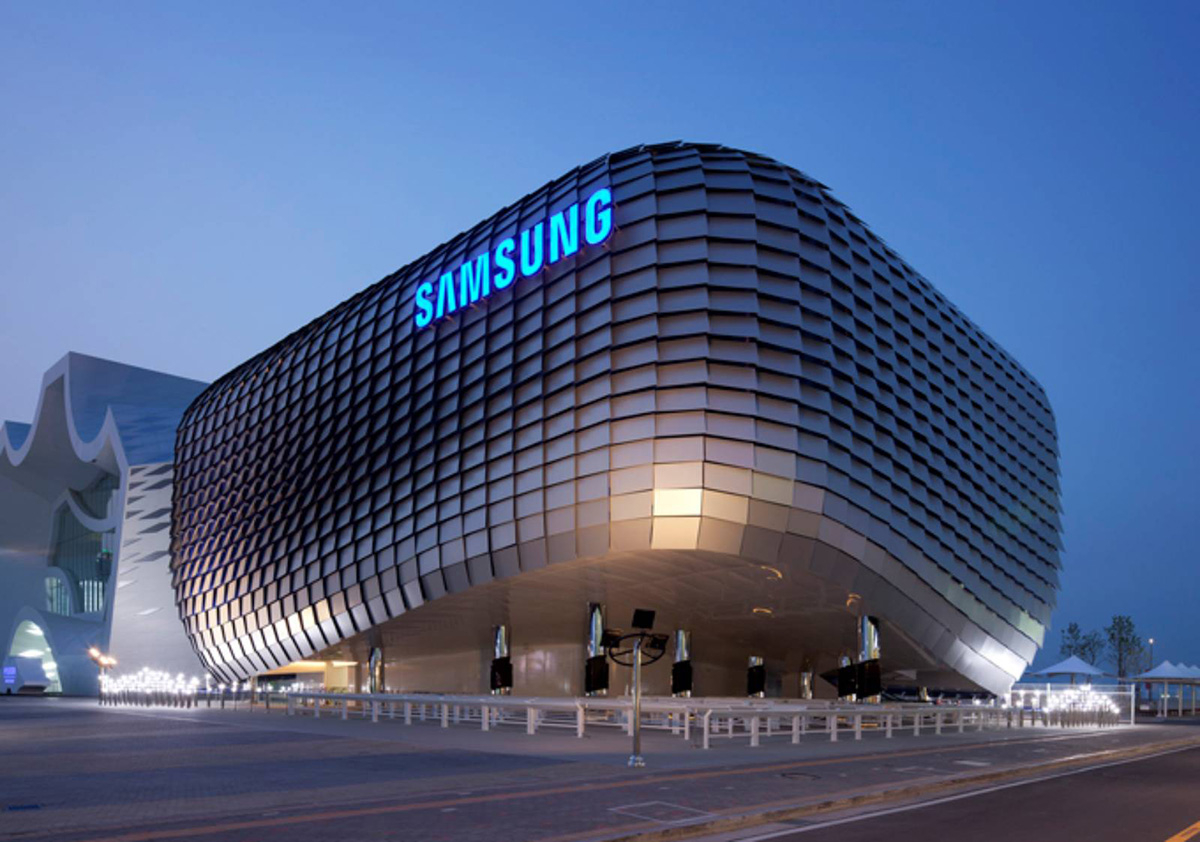 Samsung второй квартал подряд теряет прибыль — цифры поражают