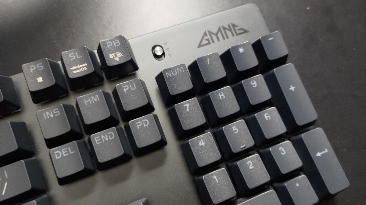 Клавиатура GMNG GG-KB785XW — беспроводной девайс на каждый день