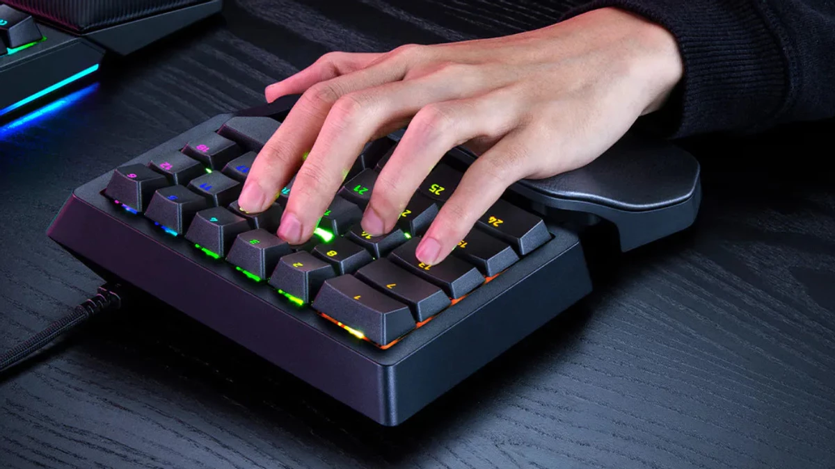 New product for gamers: Razer launches ergonomic left-handed keyboard Tartarus V2 Pro New product for gamers: Razer launches ergonomic left-handed keyboard Tartarus V2 Pro