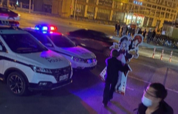 Полиция Китая закрывает рестораны Pizza Hut — их осадили фанаты Genshin Impact. К — Коллаборация