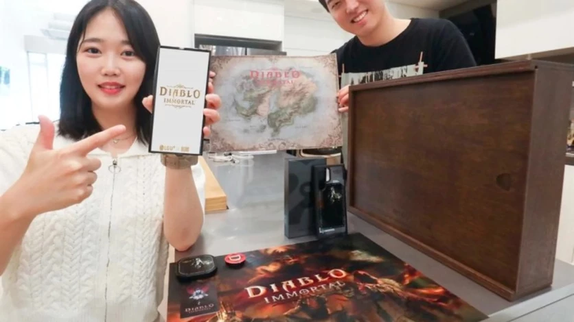 Право купить лимитированный набор Galaxy S22 Diablo Immortal Edition будет разыграно в лотерее Право купить лимитированный набор Galaxy S22 Diablo Immortal Edition будет разыграно в лотерее