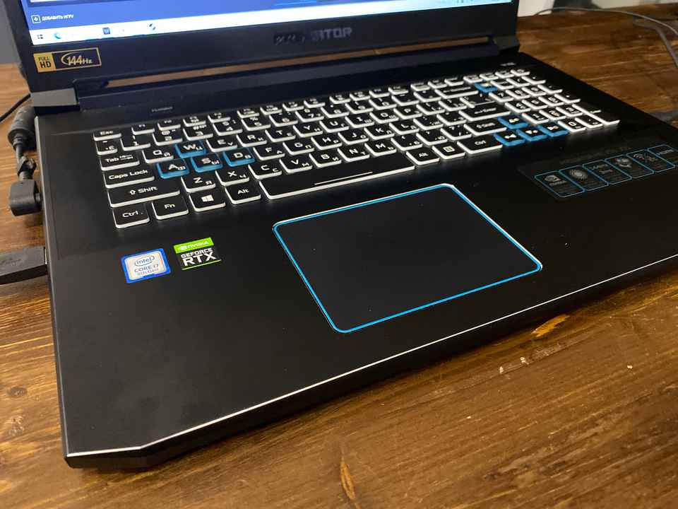 Обзор игрового ноутбука Predator Helios 300 от Acer