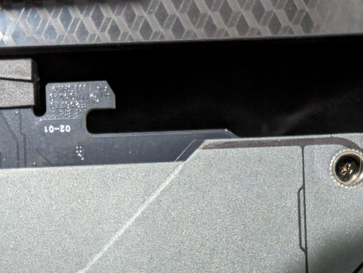 Gigabyte изменит дизайн печатных плат RTX 4090/4080, которые лопались под весом видеокарт
