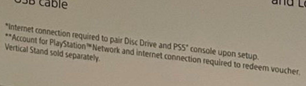 Подключение дисковода к похудевшей PS5 требует интернет-соединение