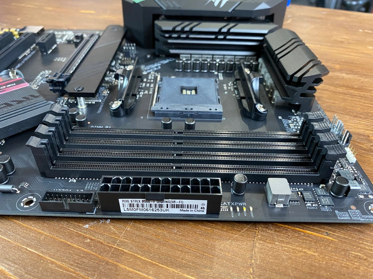 Asus b550 gaming xe