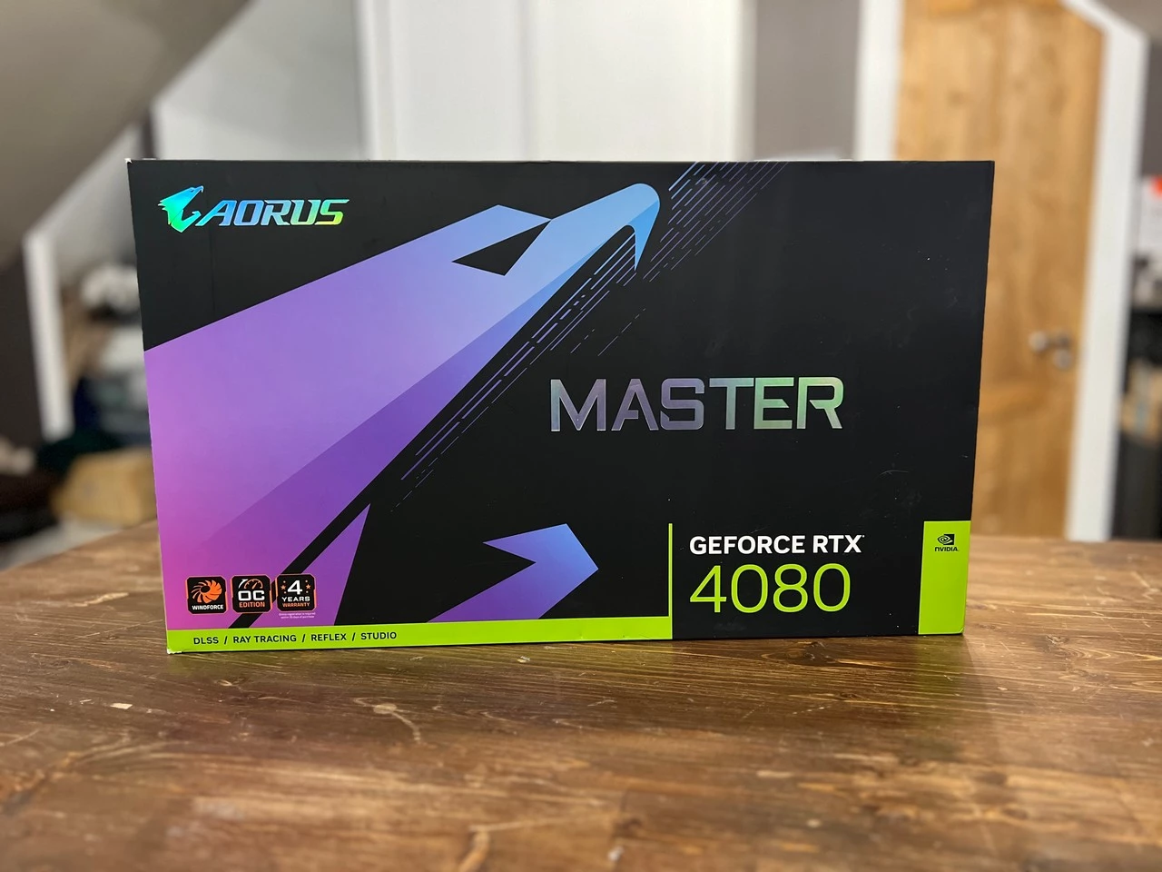 Gigabyte 4080 master