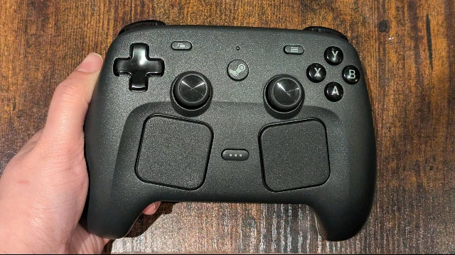 Всю партию Steam Controller раскупили за несколько минут