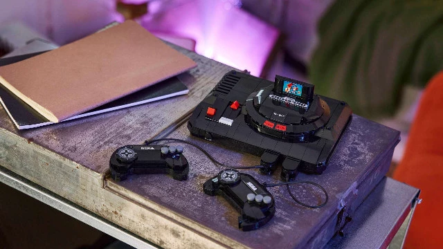 А почему бы и да? LEGO анонсировала коллекционный набора SEGA для ретрогеймеров