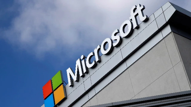 Microsoft: "Честное слово, мы вас уволили не ради того, чтобы заменить очередными индусами-мигрантами"