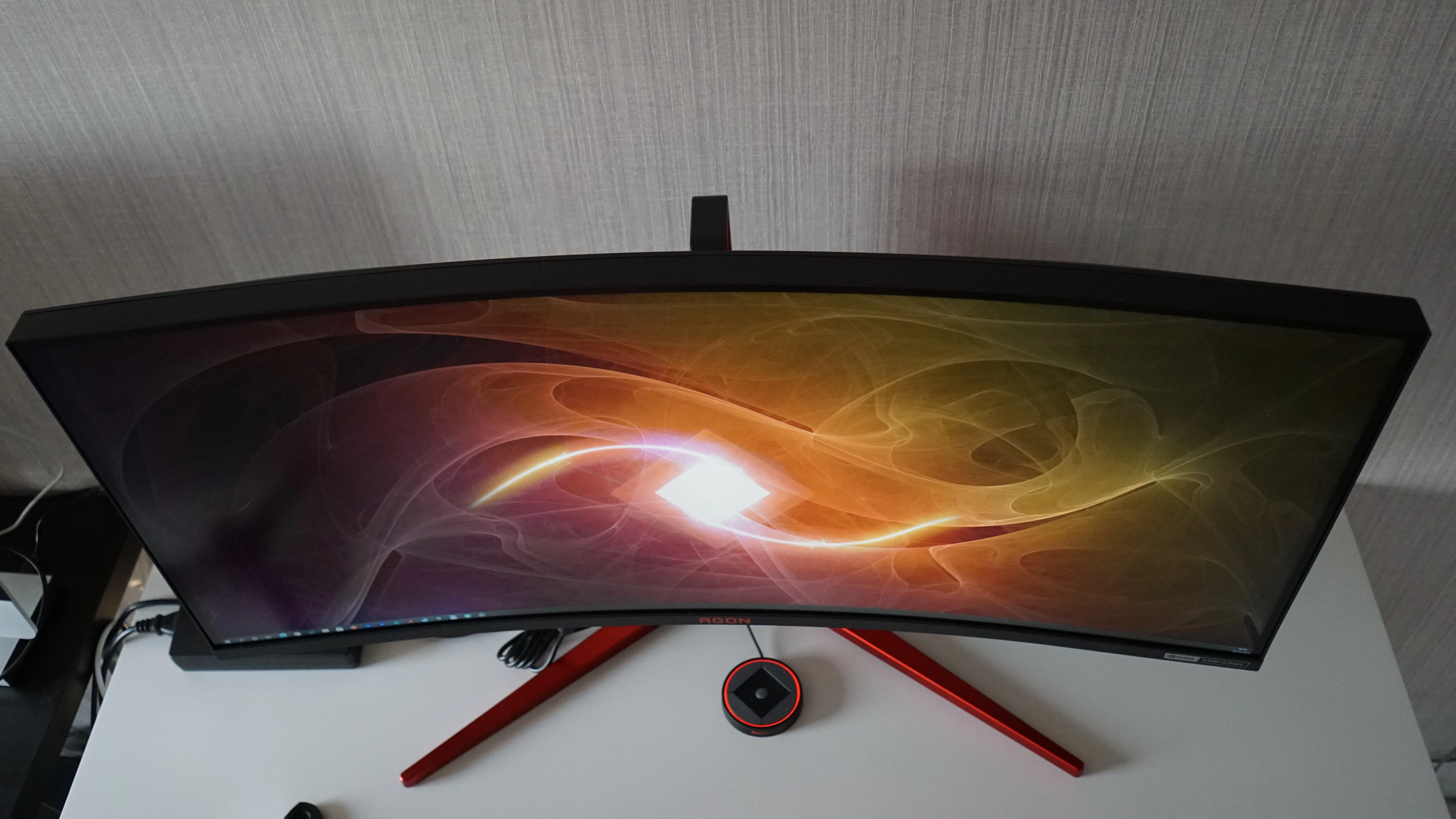 AOC Agon AG353UCG — игровой монитор с DisplayHDR 1000, частотой обновления 200 Гц и G-Sync Ultimate