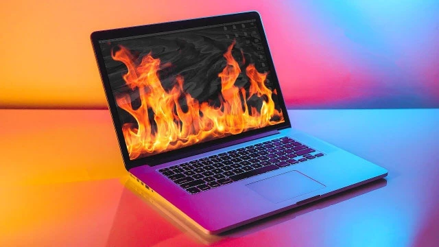 Горячий нрав M5 Max — высокая температура MacBook Pro может вызывать поломку дисплея