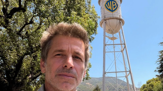 "И куда вас это привело? Снова ко мне": Зак Снайдер на днях посетил  Warner Bros на фоне катастрофы с фильмами DC от Ганна