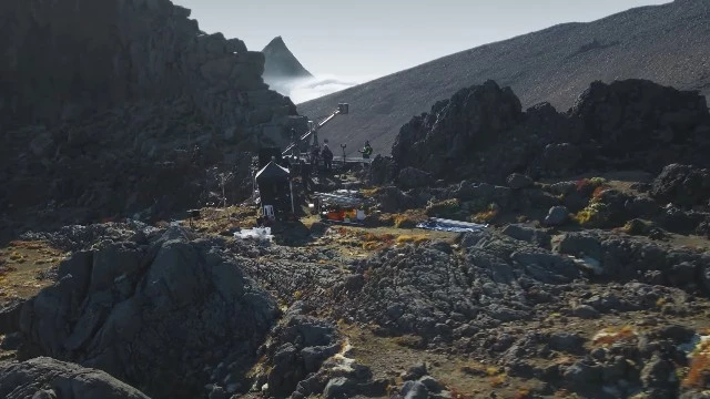 Энди Серкис на захвате движений и красоты Новой Зеландии на видео со съемок «Властелина колец: Охота за Голлумом»