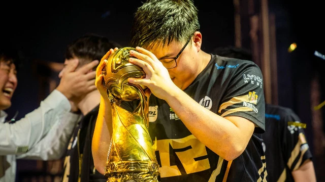 Вот вам новый набор скинов League of Legends за 430 евро — чествуют Uzi
