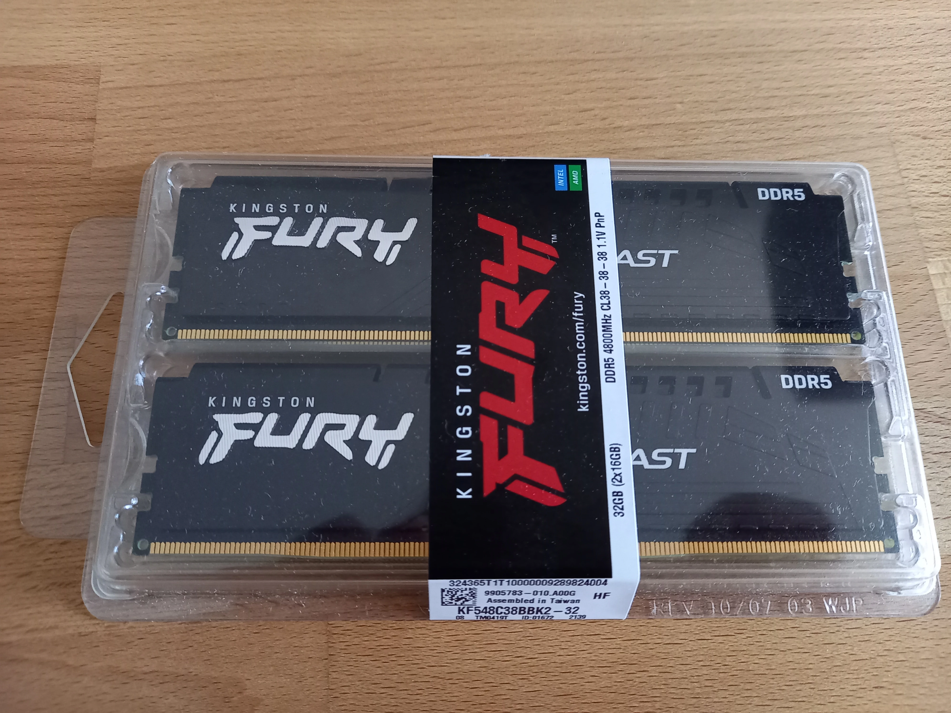 Kingston fury ddr5 16gb. DDR 5 Kingston Fury 4800. Kingston Fury ddr5. Kingston Fury Beast ddr4 4x8gb. Kingston Fury Beast RGB 6000mhz.